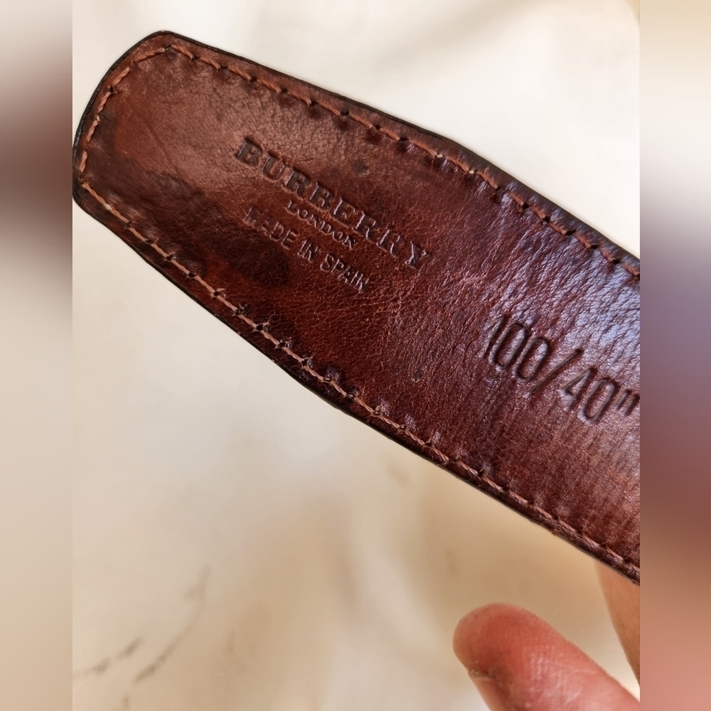 Beautiful Burberry fabric and brown leather belt, - Picture 10 of 12